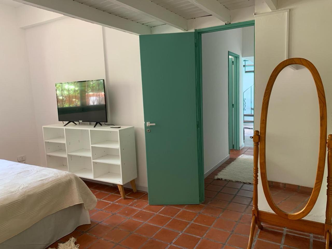 Casa Maximo Confort Con Oficina Campana